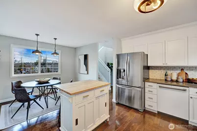 4501 35th Avenue S, Seattle, WA 98118 - Photo 10