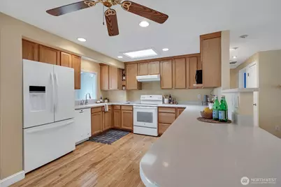 5008 22nd Avenue NE, Tacoma, WA 98422 - Photo 10