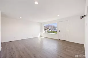 1634 S Wallace St, Moses Lake, WA 98837 - Photo 6