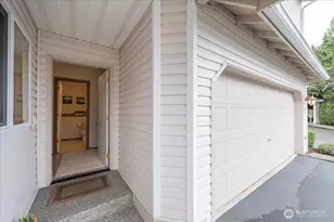 11 90th Ave NE, Lake Stevens, WA 98258 - Photo 2