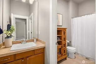 2440 NE Daphne St, Issaquah, WA 98029 - Photo 36