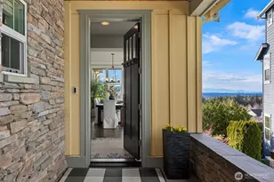 2440 NE Daphne St, Issaquah, WA 98029 - Photo 2