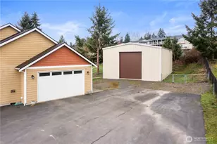 25804 101st Ave E, Graham, WA 98338 - Photo 2