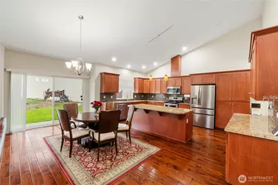 25804 101st Avenue E, Graham, WA 98338 - Photo 10