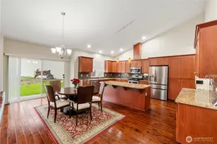 25804 101st Ave E, Graham, WA 98338 - Photo 10