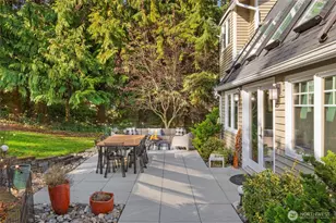 11925 Maplewood Ave, Edmonds, WA 98026 - Photo 4