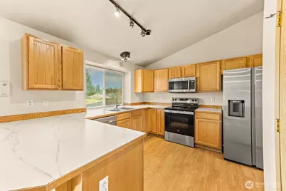 3815 230th Street E, Spanaway, WA 98387 - Photo 10