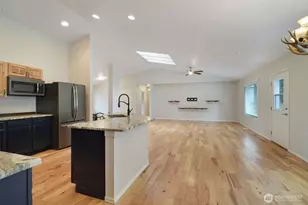 12415 Witland Ln SE, Yelm, WA 98597 - Photo 16