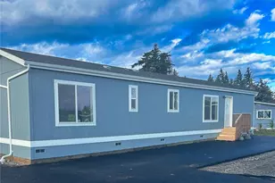 2010 Front St, Lynden, WA 98264 - Photo 2