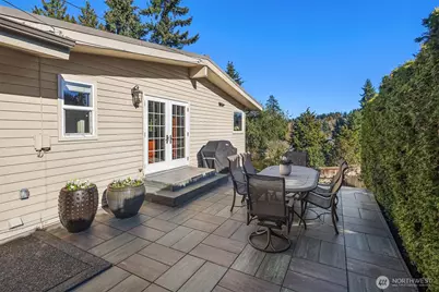 2414 79th Avenue NE, Medina, WA 98039 - Photo 36