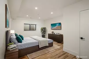 7611 NE 12th St, Medina, WA 98039 - Photo 34