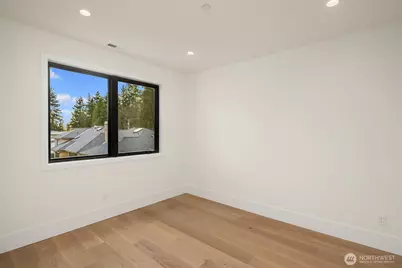 7611 NE 12th Street, Medina, WA 98039 - Photo 26