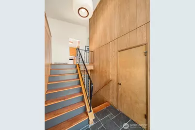 10400 60th Avenue S, Seattle, WA 98178 - Photo 32