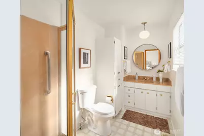 10400 60th Avenue S, Seattle, WA 98178 - Photo 22