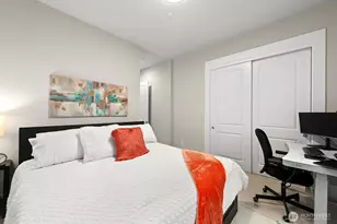 22250 NE 3rd Ct, Sammamish, WA 98074 - Photo 20