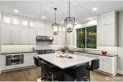 22250 NE 3rd Court, Sammamish, WA 98074 - Photo 10