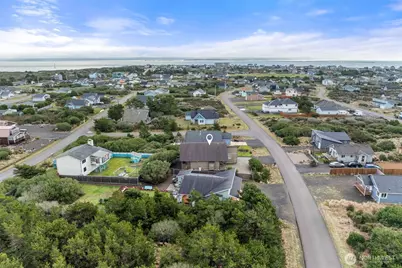 1256 Channel Avenue SW, Ocean Shores, WA 98569 - Photo 38