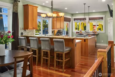 17003 Talbot Road, Edmonds, WA 98026 - Photo 10