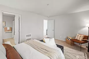 710 240th Way SE, Sammamish, WA 98074 - Photo 18