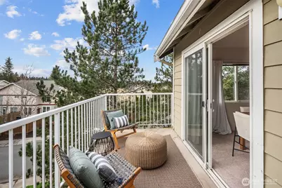710 240th Way SE #F-301, Sammamish, WA 98074 - Photo 26