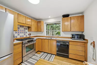 22305 SE 244th Place, Maple Valley, WA 98038 - Photo 10