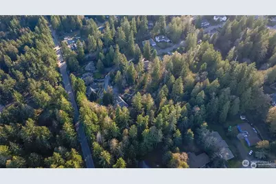 3 Illahee Road NE, Bremerton, WA 98311 - Photo 6