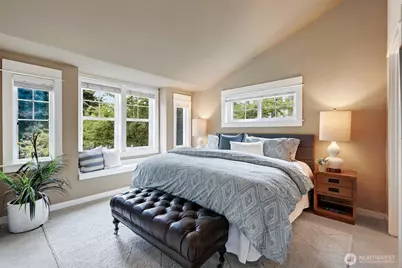 5807 B 55th Avenue NE, Seattle, WA 98105 - Photo 18