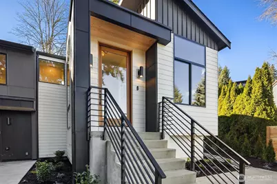 2109 129th Avenue SE, Bellevue, WA 98005 - Photo 2