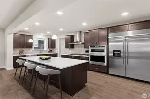 11450 SE 83rd Pl, Newcastle, WA 98056 - Photo 6