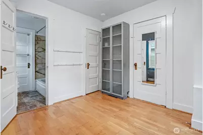 8535 18th Avenue NW, Seattle, WA 98117 - Photo 24