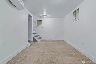 8535 18th Ave NW, Seattle, WA 98117 - Photo 34