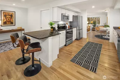 14004 17th Avenue NE, Seattle, WA 98125 - Photo 10
