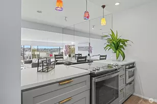 3601 24th Ave W, Seattle, WA 98199 - Photo 10