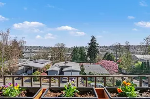 3601 24th Ave W, Seattle, WA 98199 - Photo 12