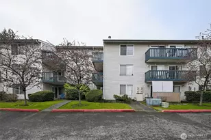 17431 Ambaum Blvd S, Seattle, WA 98148 - Photo 2