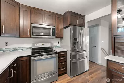 10609 52nd Avenue NE, Marysville, WA 98270 - Photo 8