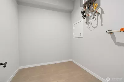 992 Sunrise Place SW #N1, Issaquah, WA 98027 - Photo 32