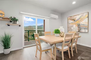 992 Sunrise Pl SW, Issaquah, WA 98027 - Photo 16