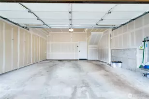 992 Sunrise Pl SW, Issaquah, WA 98027 - Photo 34