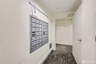 1711 E Olive Way, Seattle, WA 98102 - Photo 4