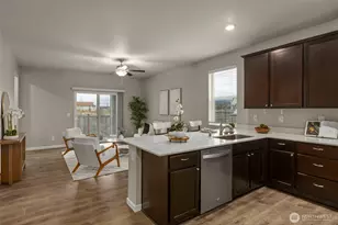 413 Becky Ave E, Enumclaw, WA 98022 - Photo 8