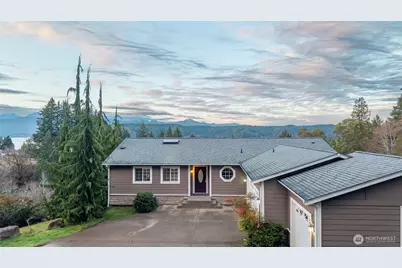 231 E Linda Vista Court, Union, WA 98592 - Photo 1