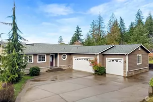 231 E Linda Vista Ct, Union, WA 98592 - Photo 1