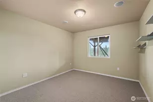 231 E Linda Vista Ct, Union, WA 98592 - Photo 30