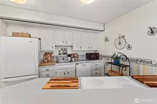 104 Spader Bay Rd, Chelan, WA 98816 - Photo 20