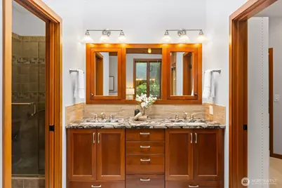 11130 S Deer Drive, Woodway, WA 98020 - Photo 20