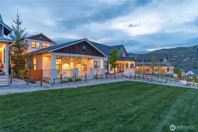 481 Mackinaw Lane, Chelan, WA 98816 - Photo 4