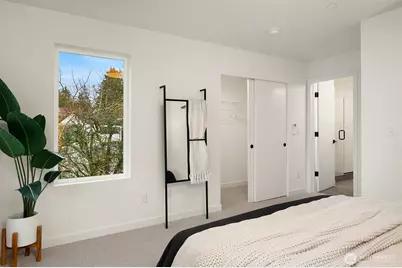 221 NE 75th Street, Seattle, WA 98115 - Photo 20