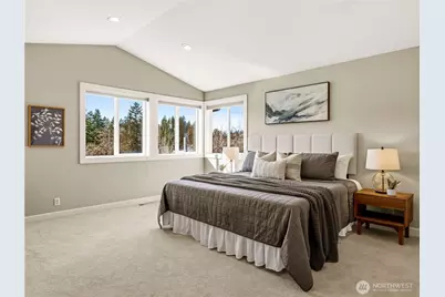 23919 SE 8th Place, Sammamish, WA 98075 - Photo 18