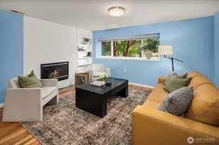 909 110th Ave SE, Bellevue, WA 98004 - Photo 18